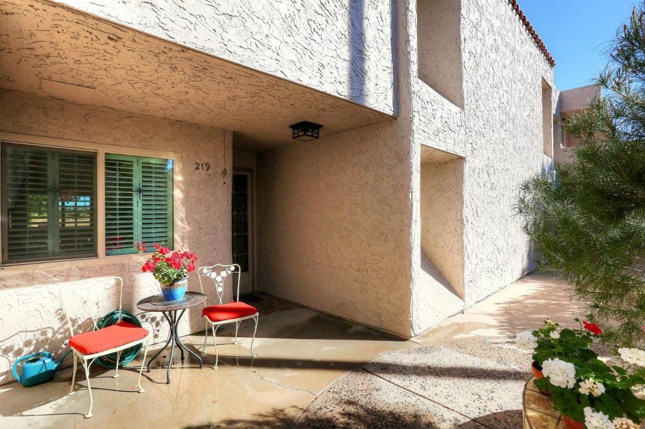 Golf Course Camello Vista Apartment Scottsdale Exterior photo